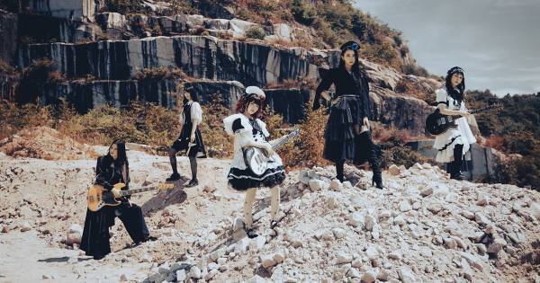 BAND-MAID、米ロックフェス「ロラパルーザ・シカゴ」出演決定　日本の女性アーティストで初