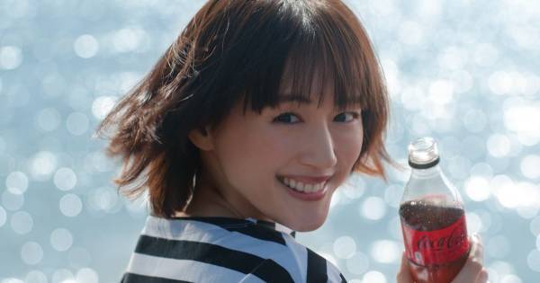 綾瀬はるか、昔から変わらないことは“よく食べる”「最近はおにぎりに…」