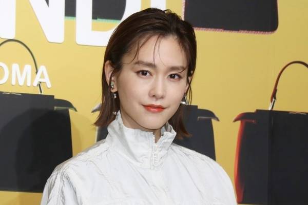 桐谷美玲、スポーティ＆エレガントなコーデで魅了　GWは「子供と一緒に…」