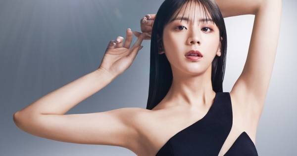 貴島明日香、“360°あふれ出す健康美”を表現　美の秘訣は「無理をしない」