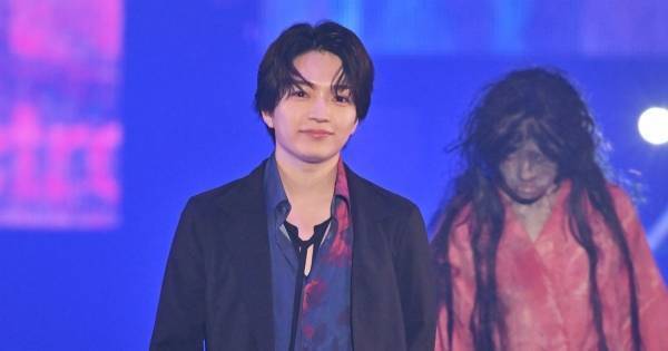 なにわ男子・西畑大吾、人生初ランウェイ　主演映画『忌怪島』のステージに登場