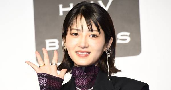 若月佑美、初エッセイは「100点」 福原遥の帯コメントに喜び「すごくうれしい」