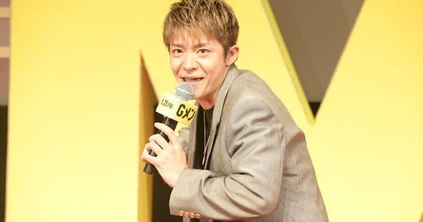 岸優太、キンプリ脱退後初の公の場　観客600人の前で全力ギャグ披露