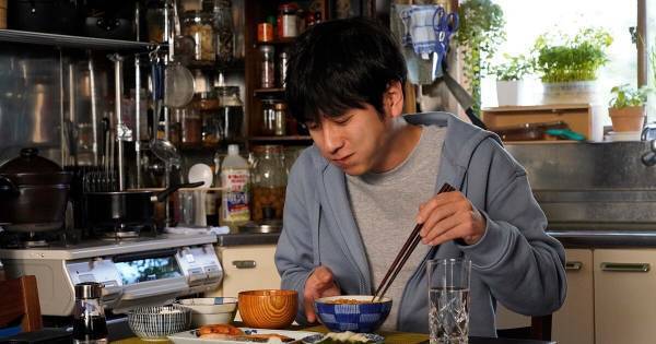 二宮和也のナチュラルな魅力に波瑠「すごいなと思うばかり」映画『アナログ』新写真