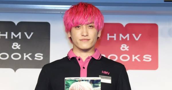 EXIT兼近大樹、1st写真集に相方・りんたろー。が嫉妬!?「今ギクシャクしている状態(笑)」