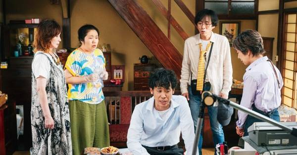 大泉洋、“母”吉永小百合らに声荒げ「黙っててください!」　『こんにちは、母さん』本編映像