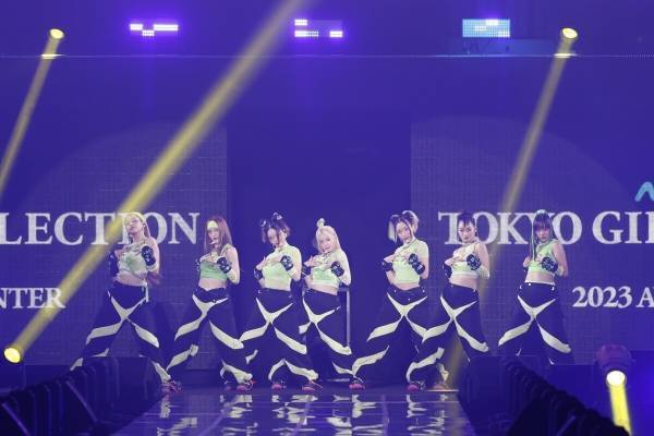 XG、初のTGCで凱旋パフォーマンス　蛍光カラー×黒の衣装でクールに魅了