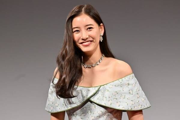 新木優子、シンデレラ役で美貌放つ　福田監督が絶賛「変身するんですけど、まあきれい」