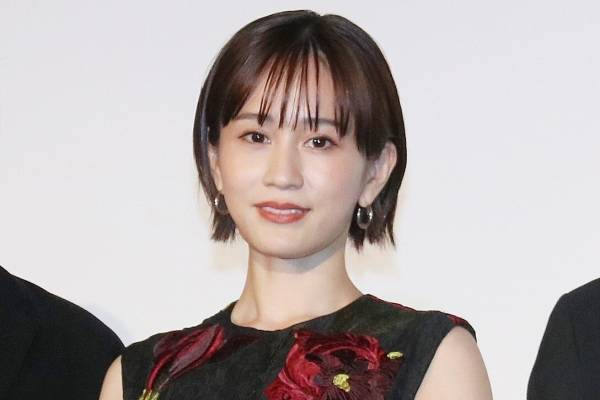 前田敦子、花柄ノースリドレスで華やかに　子供とハロウィン満喫「かわいかった」