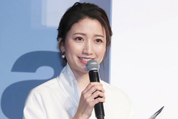 フジ退社の三田友梨佳アナ、イベント登場　イチロー人形に惚れ惚れ「立ち姿も美しい」