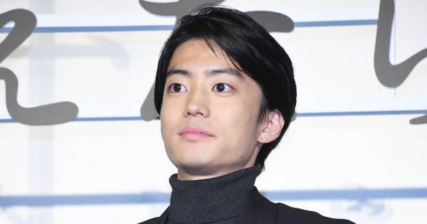 伊藤健太郎、『あの花』試写会で号泣「自分が出た作品で初めて…」