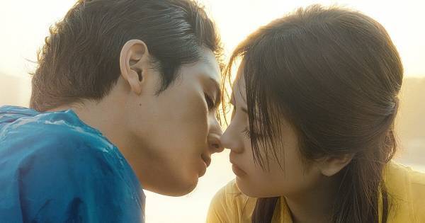 山田涼介&浜辺美波をMrs. GREEN APPLE「ナハトムジーク」が包み込む　『サイレントラブ』予告