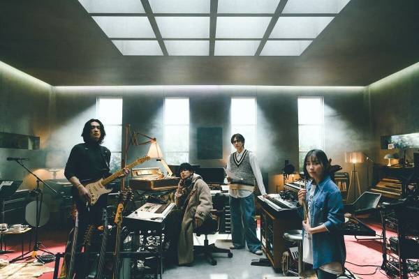 佐藤健、『グラスハート』実写化に熱い思い　町田啓太・志尊淳・菅田将暉も語る「すごい熱量で…」