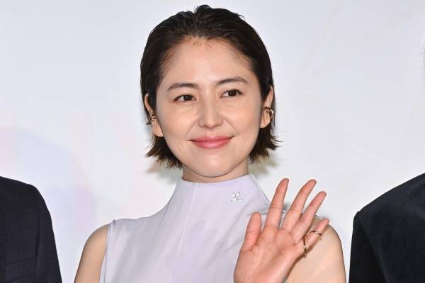 長澤まさみ、“今、一番会いたい人”を明かす「いつも見守ってくれている感じがある」