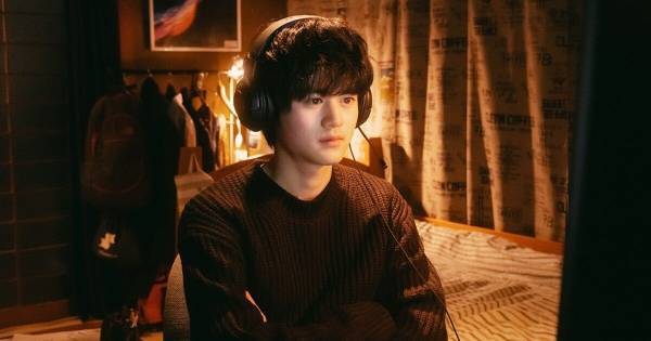 鈴鹿央士、奥平大兼にスパルタ指導「習うより、慣れろ」　『PLAY!』本編映像