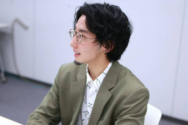 トランスジェンダー男性俳優・若林佑真、トランス俳優の現状や“BL・GL作品”への思い「いま議論の段階に」