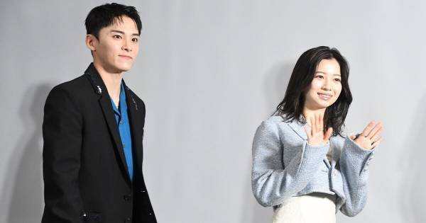 JO1 川西拓実&桜田ひより、新入生約320人の前にサプライズ登場! 「緊張しました!」