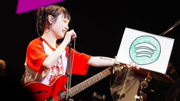 サバシスター、“2歳の赤ちゃんバンド”に観客熱狂　Early Noise Nightトリを飾る