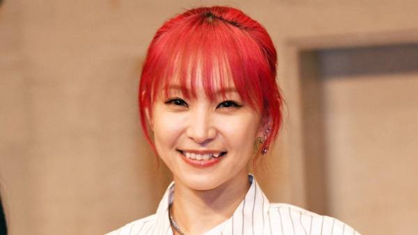 LiSA&佐久間大介“ピンクピンク”写真にファン感激「最高」「推しと推し尊い」