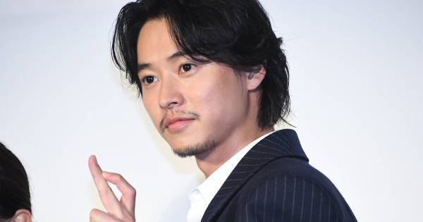 山崎賢人、自身の“原点”明かす「根っこの部分はサッカーで培った」