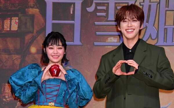 吉柳咲良、JO1の河野純喜と初対面! 運命の出会いは「石原さとみさん」