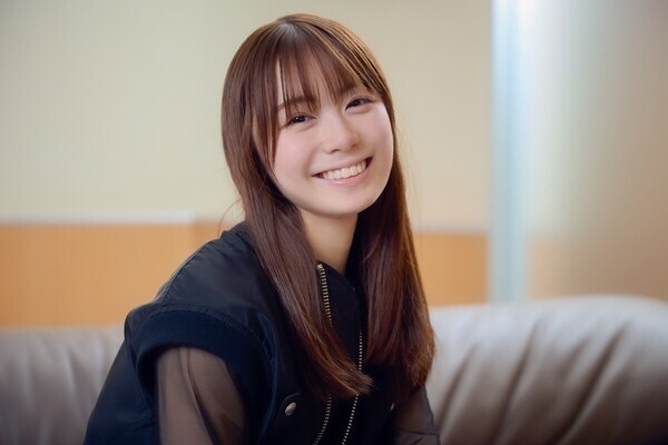 『おむすび』“菜摘”田畑志真、商店街シーンでのアドリブに楽しさ　母役・キムラ緑子から多くの学び