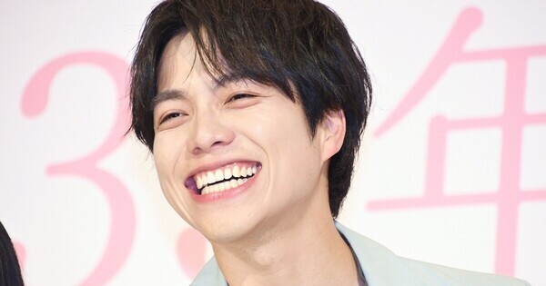 WEST.重岡大毅、笑福亭鶴瓶から舞台裏の姿を明かされタジタジ「ずっと…」