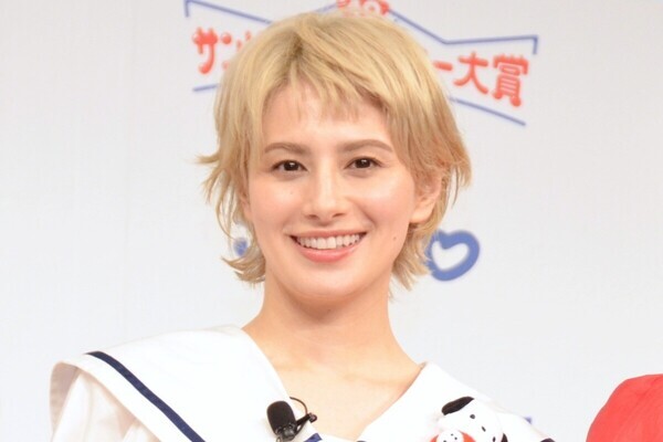 ホラン千秋、金髪に大胆イメチェン「挑戦してなかったことに挑戦しようと…」