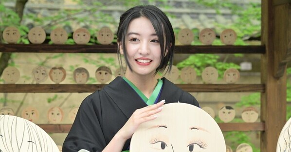 Koki,、成人式で着る予定だった艶やかな着物姿で登場「祖母の…」