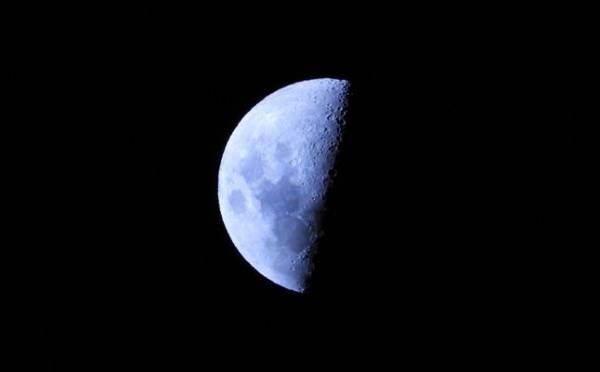 蠍座は自分らしさが開くとき！4月15日「下弦の月」月星座別☆メッセージ