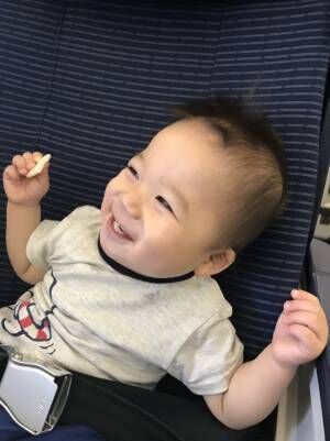 《飛行機で赤ちゃんが泣かない？》ANA、コンビ、東レ、NTTが開発するモニタリングウェア、hitoeって？