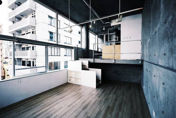 素敵なトレーナーが教えてくれる……五感を刺激するセンシュアルな「トレヨガ」初体験