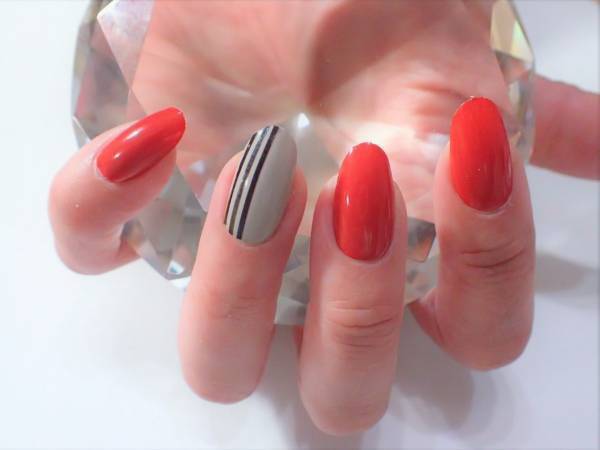 秋ネイルに使える100均ネイルカラー５色とデザイン【マニキュアでセルフネイル】