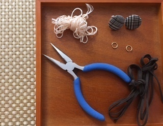 大ぶりイヤリングの作り方。５分でできる超簡単アレンジ