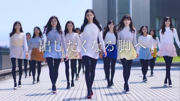 菜々緒さんおすすめ - 秋冬に欠かせない美脚アイテム「着圧タイツ」