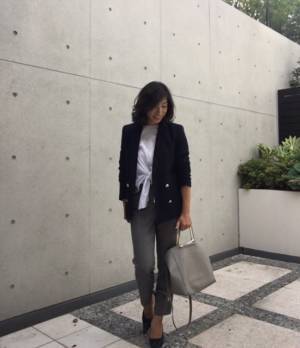 U１万円。秋アウターはZARAのダブルボタンジャケットがあればいい