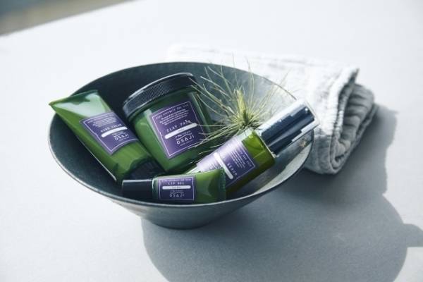 オーガニックコスメブランドOSAJIの新店舗、今秋続々オープン