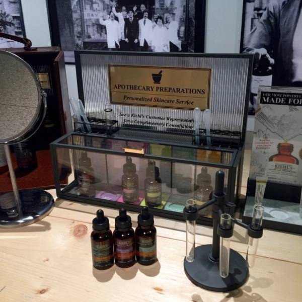自分だけの美容液をつくる「キールズ AP パーソナライズド フェイシャル コンセントレート」体験をレポート