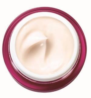 肌と心を解きほぐすようなエイジングケアクリーム