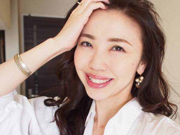 目幅の半分の細さで描く！　大人きれいに見せる眉メイクのやり方とコツ