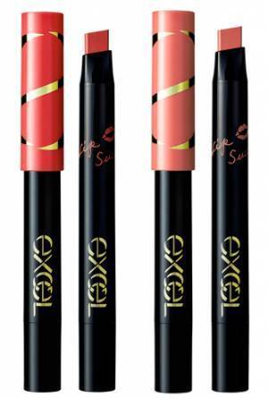 唇にフィットして色ツヤが持続。エクセルのクレヨンリップに新色