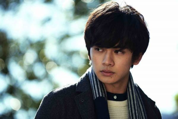 不器用なヒロインに共感！　脳内片思いVS.リアル恋愛を描く『勝手にふるえてろ』- 古川ケイの「映画は、微笑む。」#32