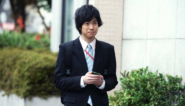 不器用なヒロインに共感！　脳内片思いVS.リアル恋愛を描く『勝手にふるえてろ』- 古川ケイの「映画は、微笑む。」#32