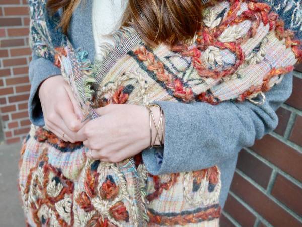 【おしゃれびとスナップ＃28】美スタイルを叶えるストールのまといかた