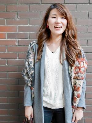 【おしゃれびとスナップ＃28】美スタイルを叶えるストールのまといかた