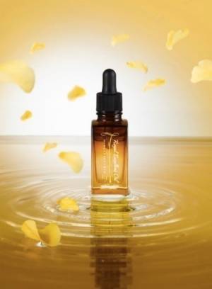 ローヤルゼリーオイル100%。山田養蜂場から贅沢な美容オイルが新発売