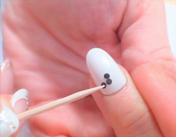 和風ネイルの簡単なやり方【マニキュアでセルフネイル】