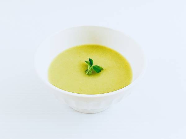 フランス女性は風邪予防＆対策に「ハーブと野菜」を取り入れてる