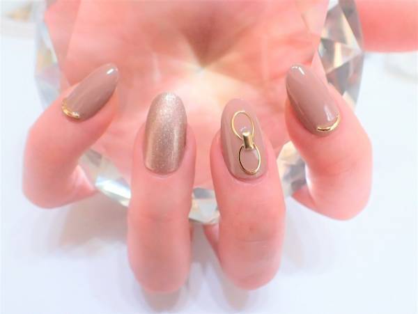 2018年のトレンドパーツで作る今っぽネイル【マニキュアでセルフネイル】