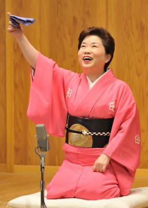 「落語」という男社会で道を開く――日本初の女流落語家・露の都さんインタビュー